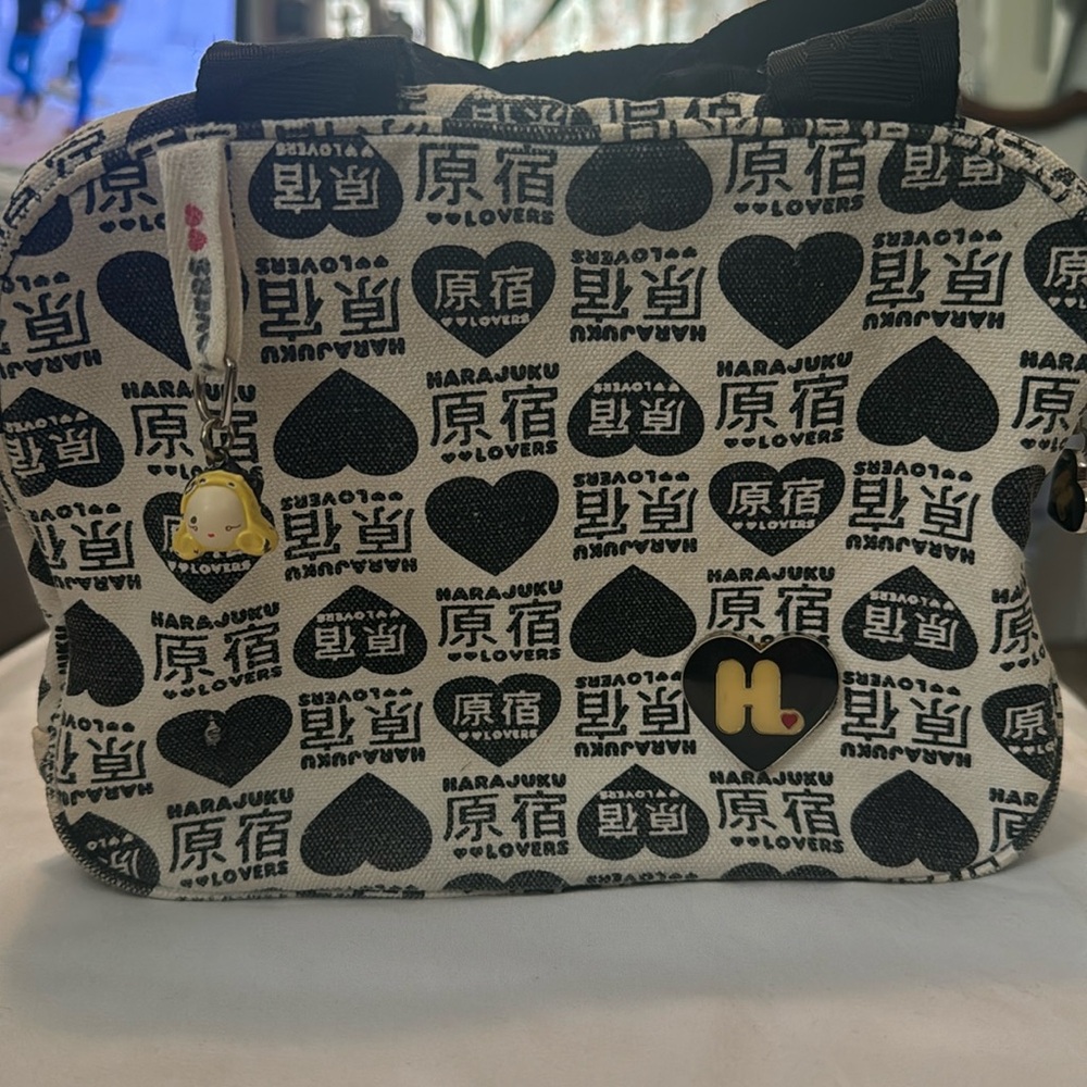 Harajuku black & white bag